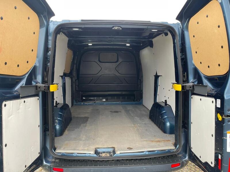 FORD TRANSIT CUSTOM