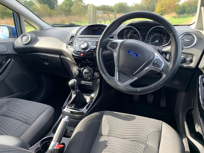 FORD FIESTA