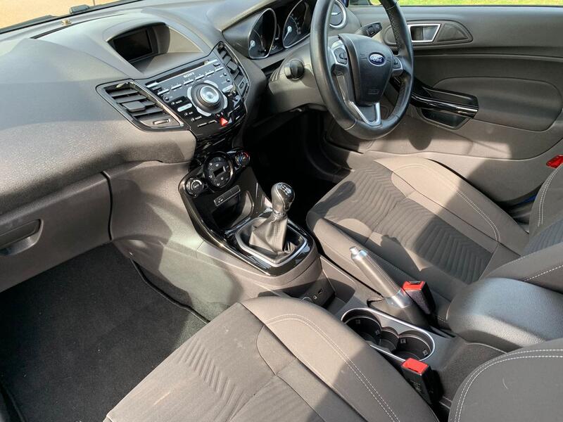 FORD FIESTA