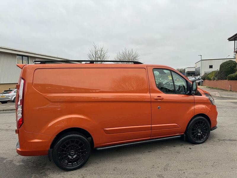 FORD TRANSIT CUSTOM