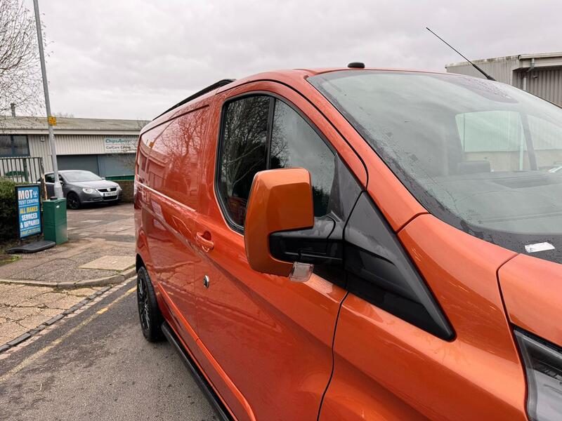 FORD TRANSIT CUSTOM