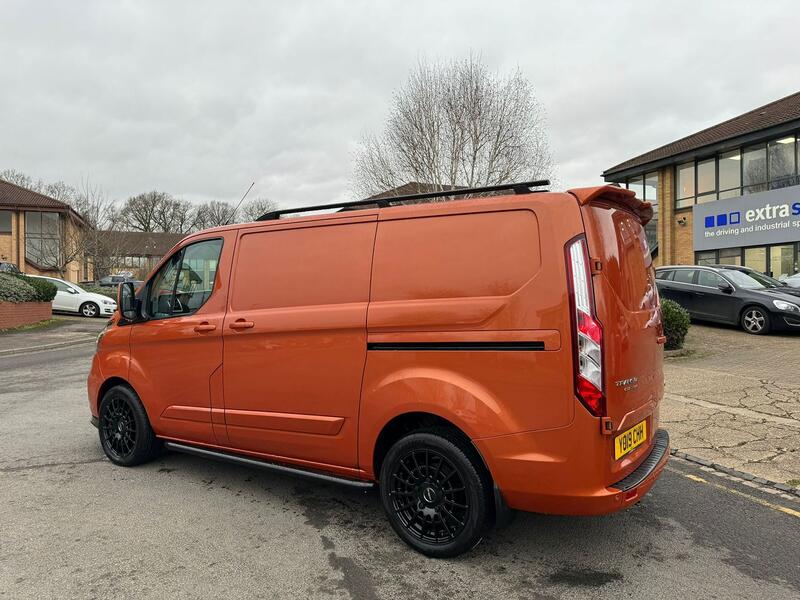 FORD TRANSIT CUSTOM