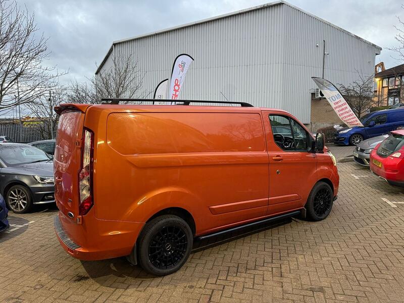 FORD TRANSIT CUSTOM