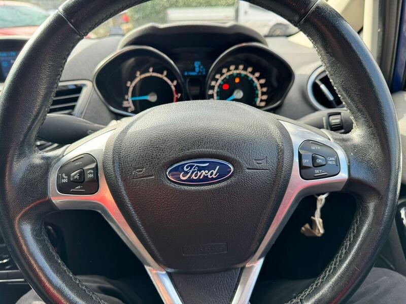 FORD FIESTA