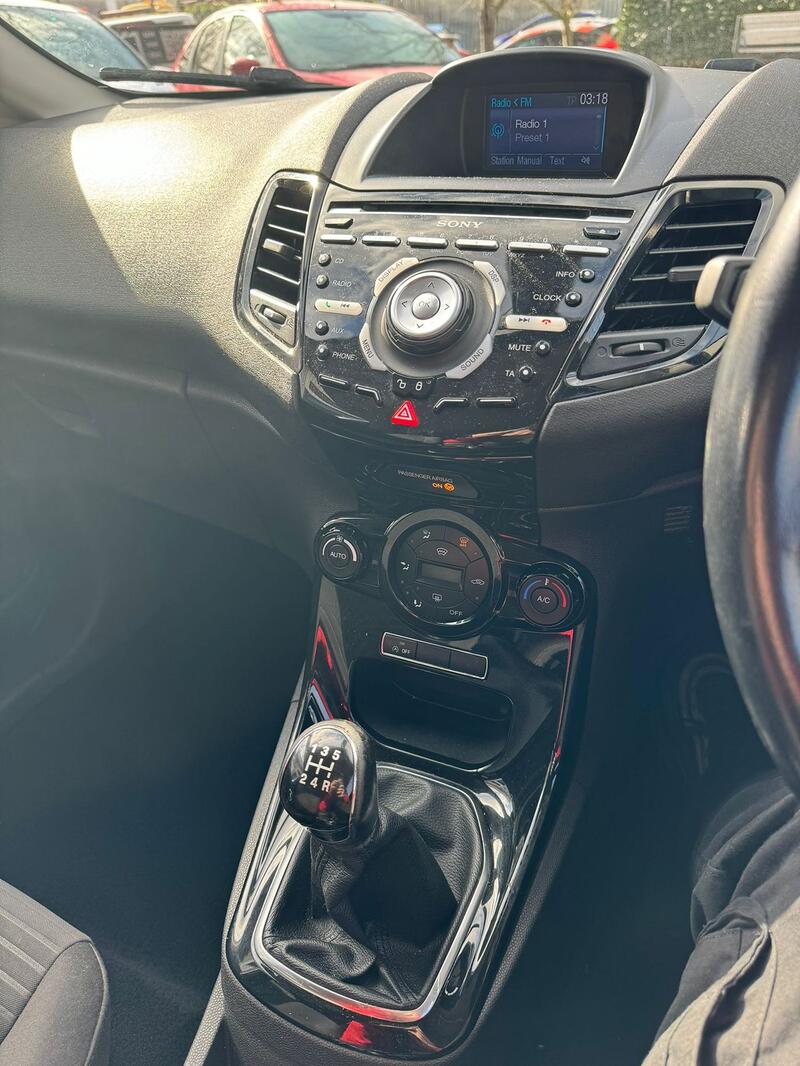 FORD FIESTA