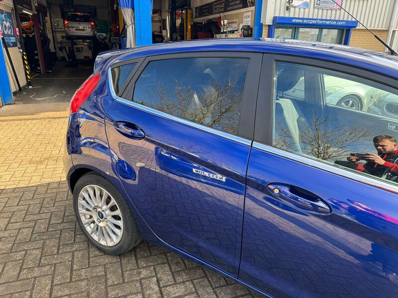 FORD FIESTA
