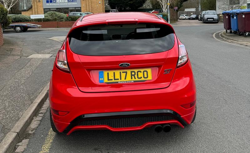 FORD FIESTA