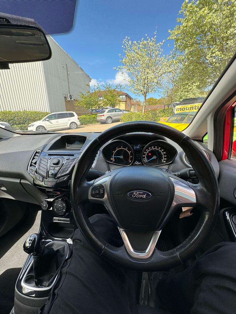 FORD FIESTA