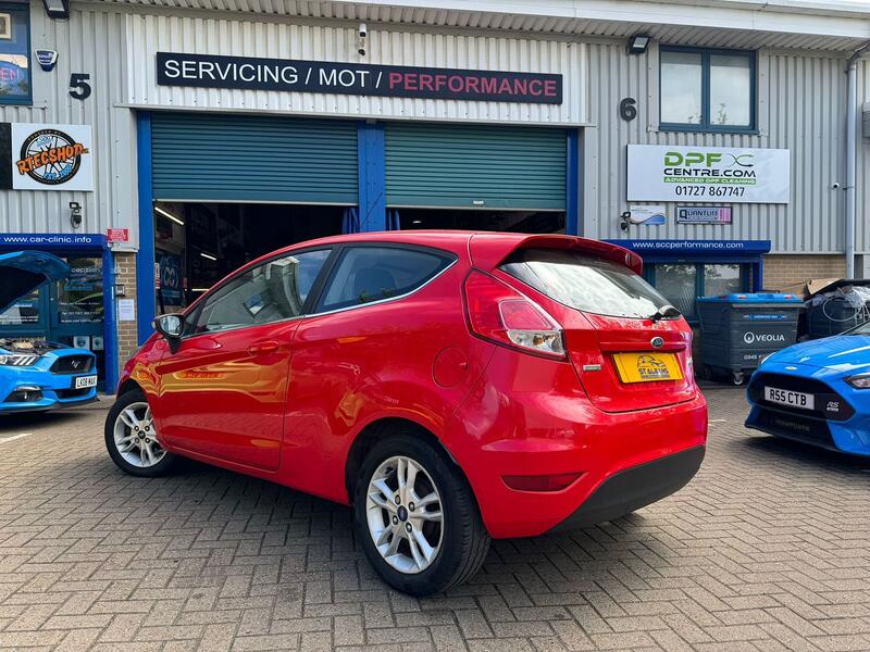 FORD FIESTA