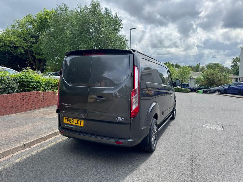 FORD TRANSIT CUSTOM