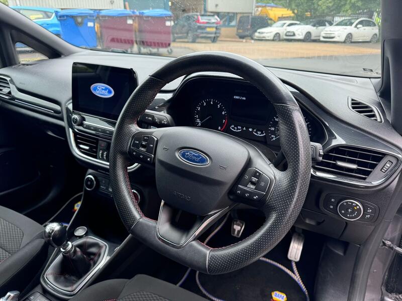 FORD FIESTA