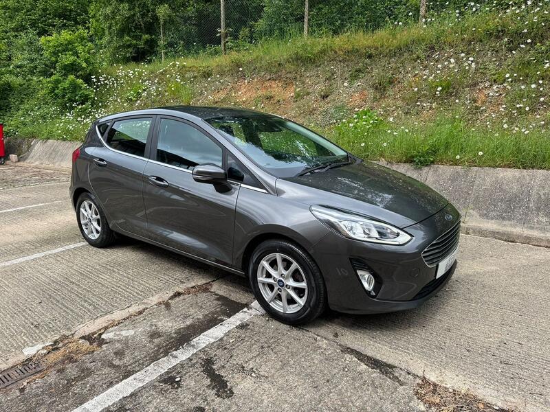 View FORD FIESTA 1.0 T EcoBoost Zetec