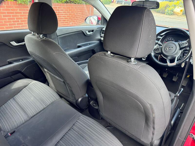KIA STONIC