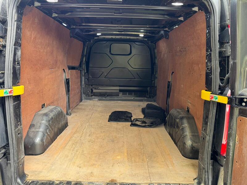 FORD TRANSIT CUSTOM