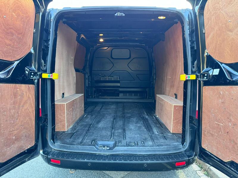 FORD TRANSIT CUSTOM