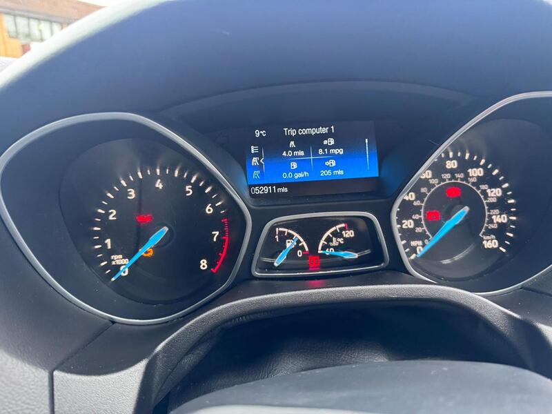 FORD FOCUS