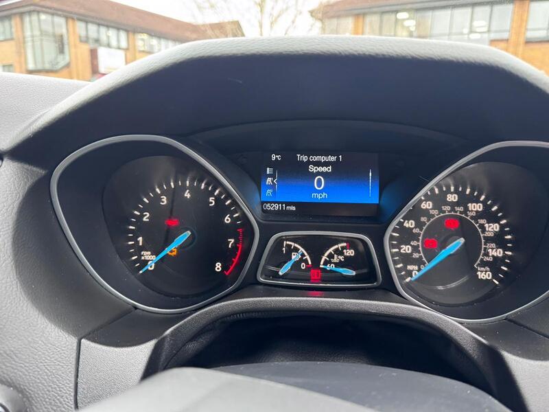FORD FOCUS