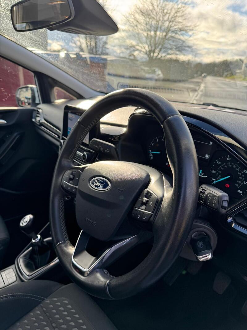 FORD FIESTA
