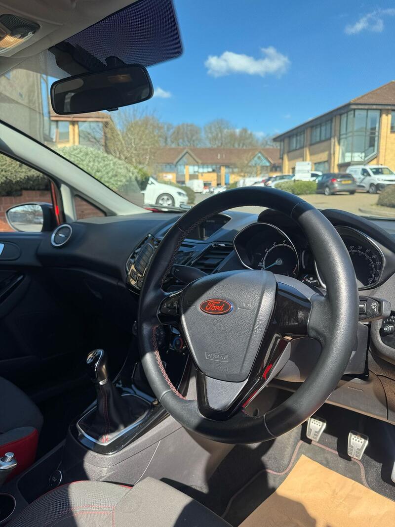 FORD FIESTA