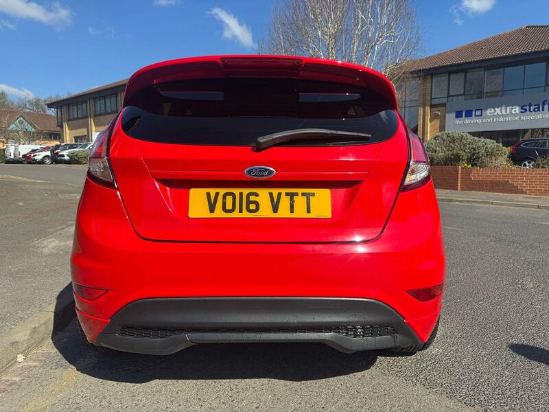 FORD FIESTA