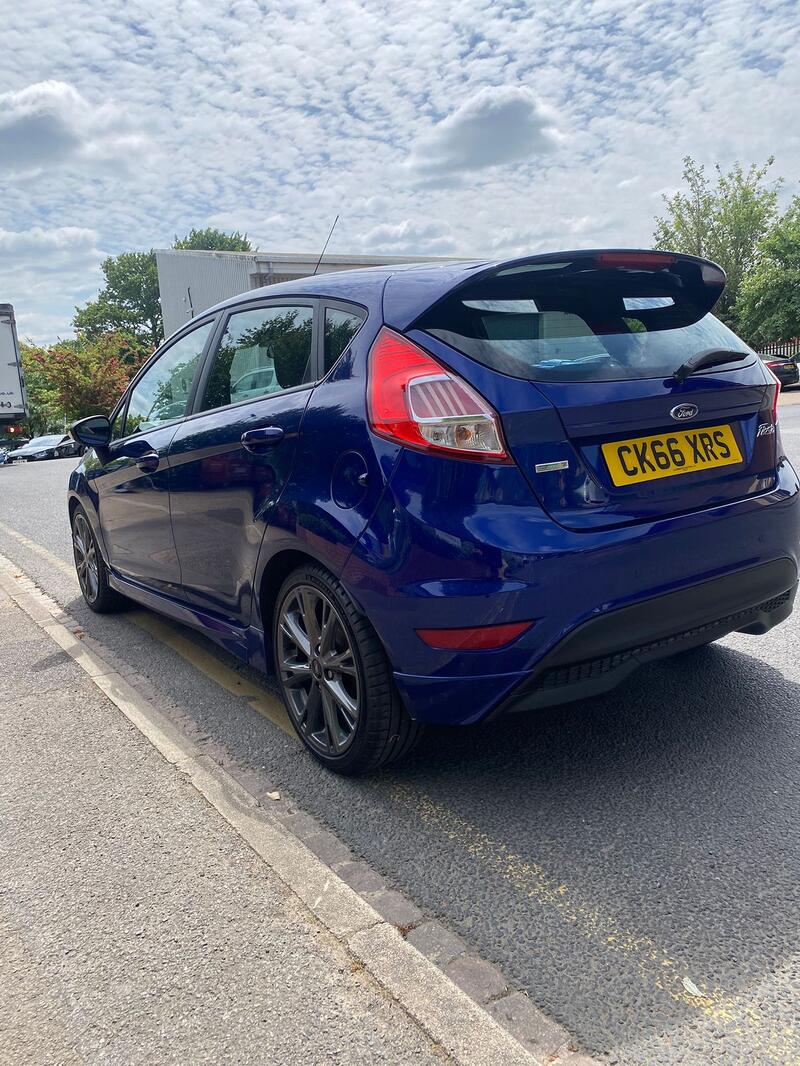 FORD FIESTA