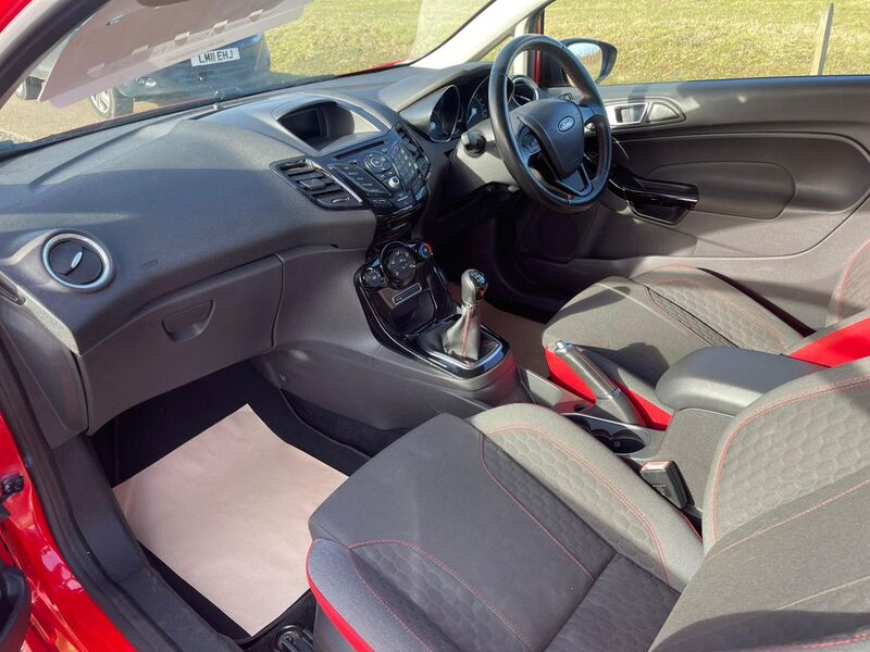 FORD FIESTA
