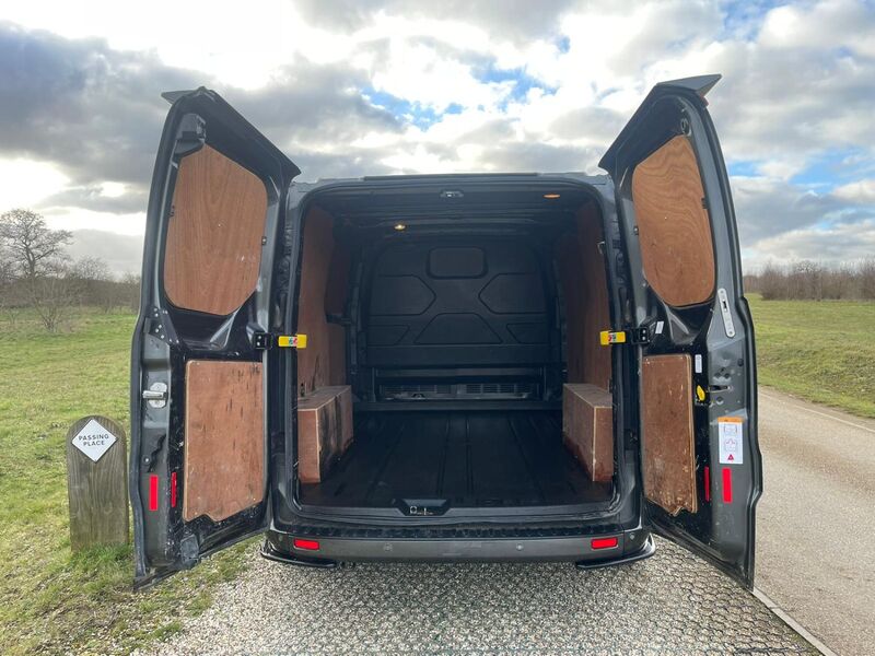 FORD TRANSIT CUSTOM