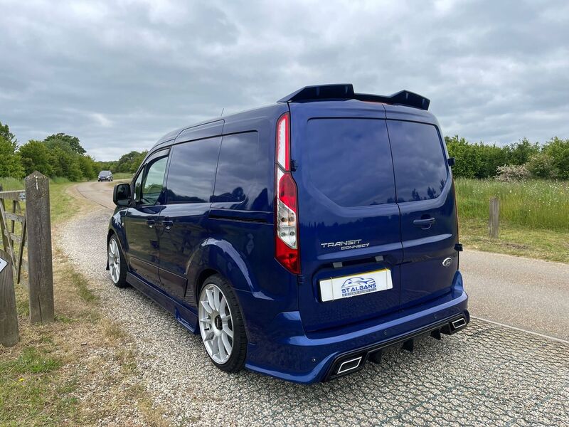 FORD TRANSIT CONNECT