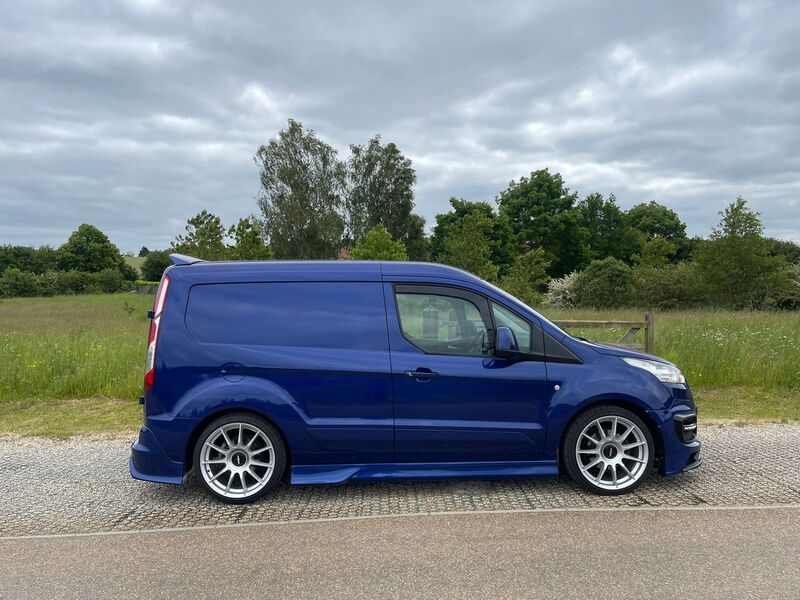 FORD TRANSIT CONNECT