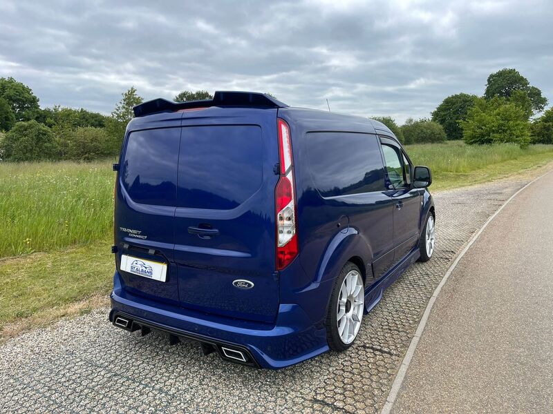 FORD TRANSIT CONNECT