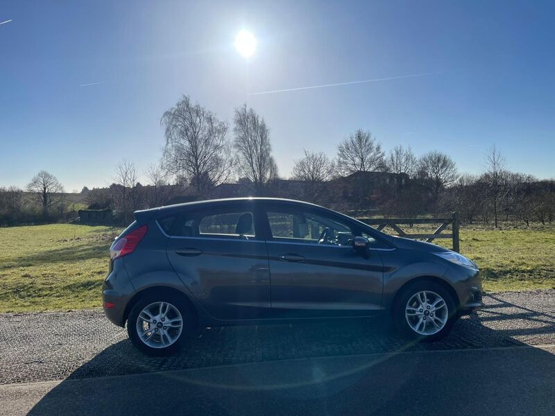 FORD FIESTA