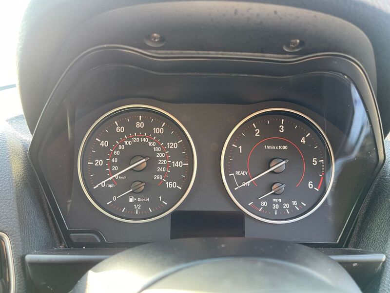 BMW 1 SERIES