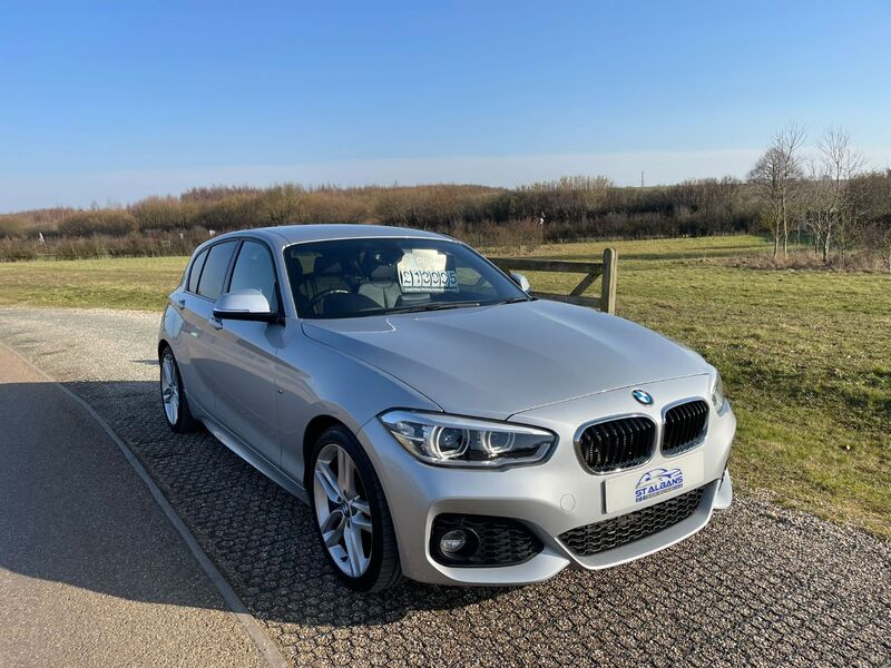 View BMW 1 SERIES 118D M SPORT