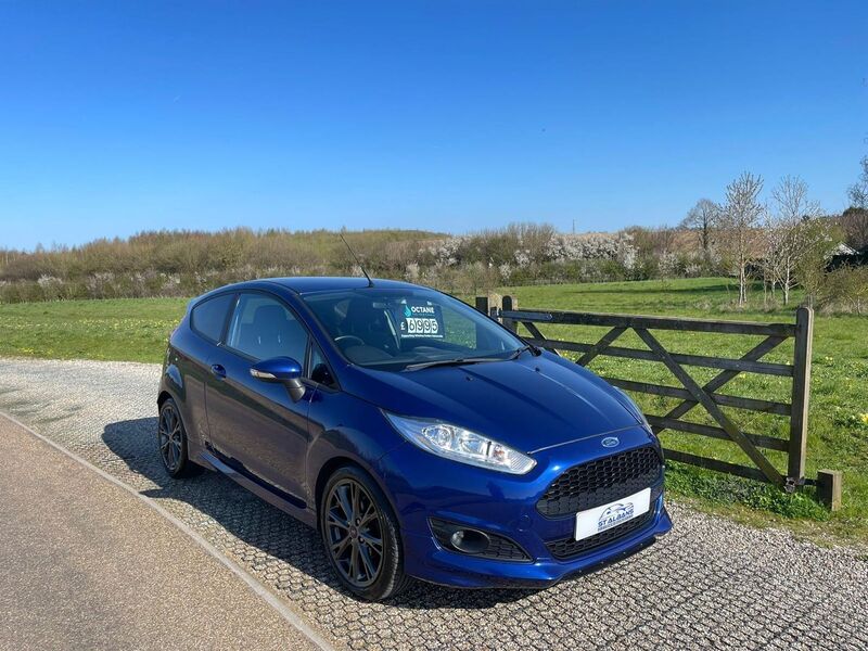 View FORD FIESTA ZETEC S