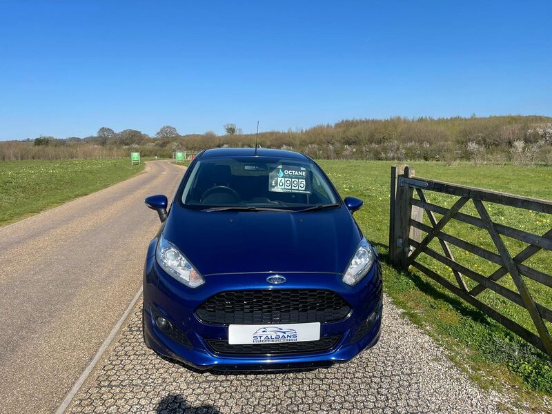 View FORD FIESTA ZETEC S