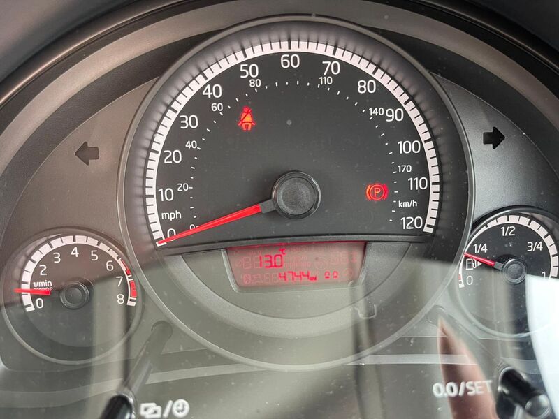 View VOLKSWAGEN UP MOVE UP