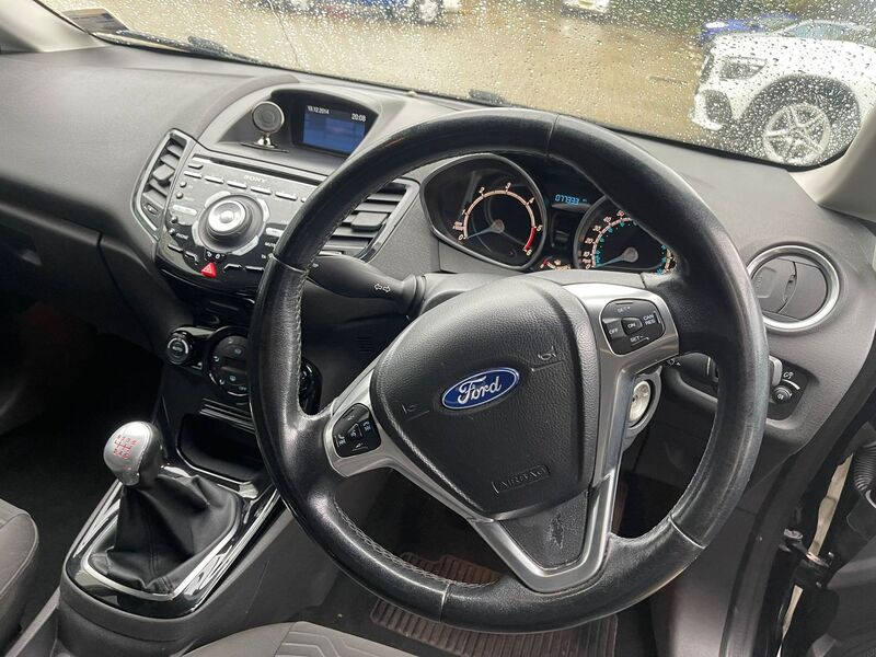 FORD FIESTA