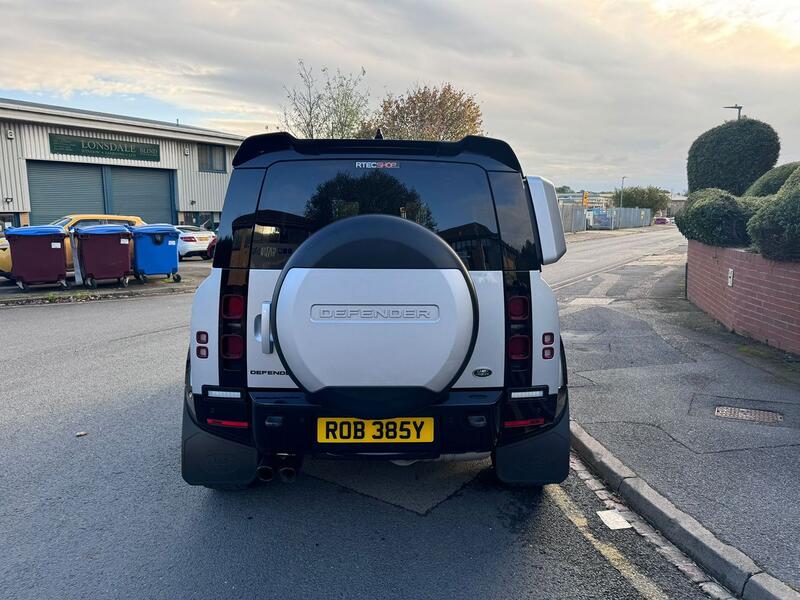 LAND ROVER DEFENDER 90